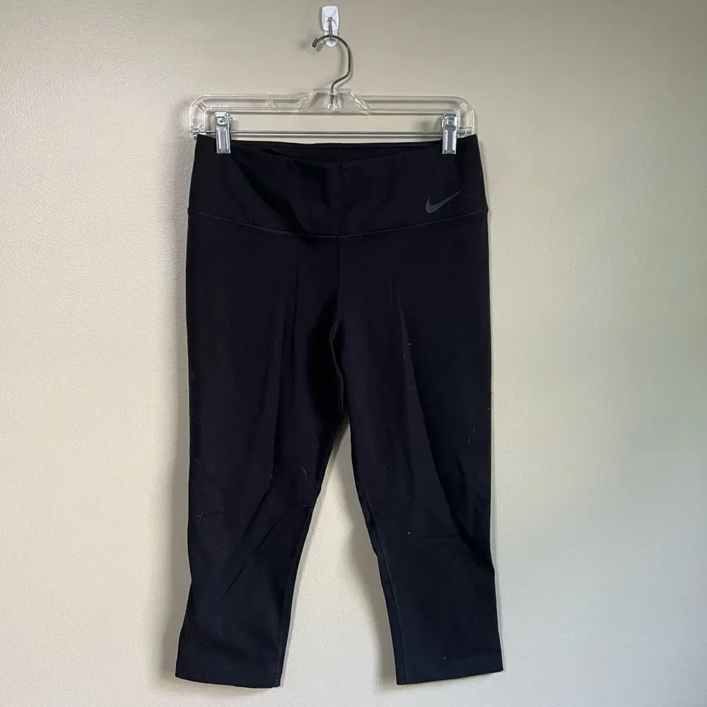 Nike cropped pants L‎